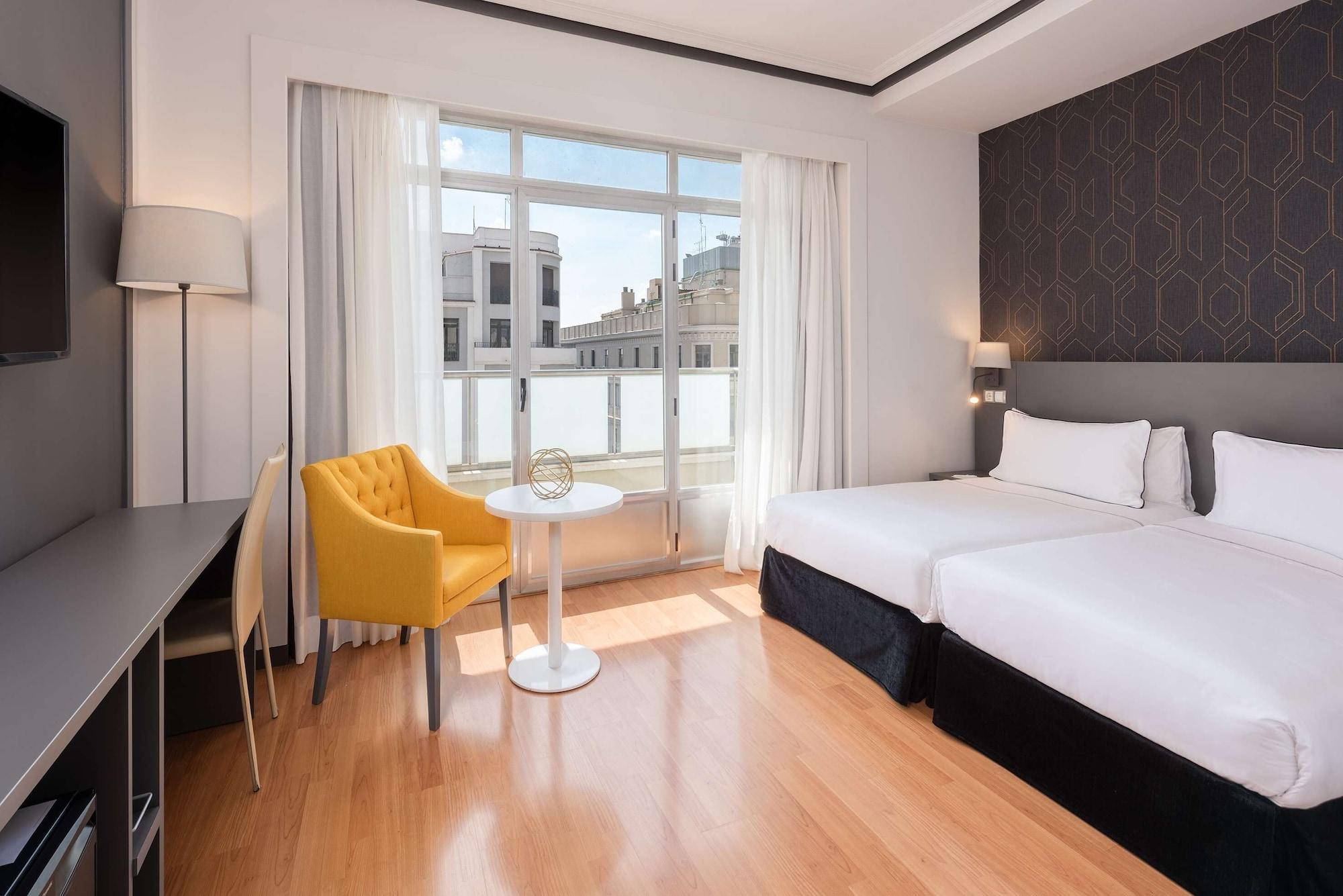 Hotel Madrid Plaza de España, Affiliated by Meliá Exterior foto