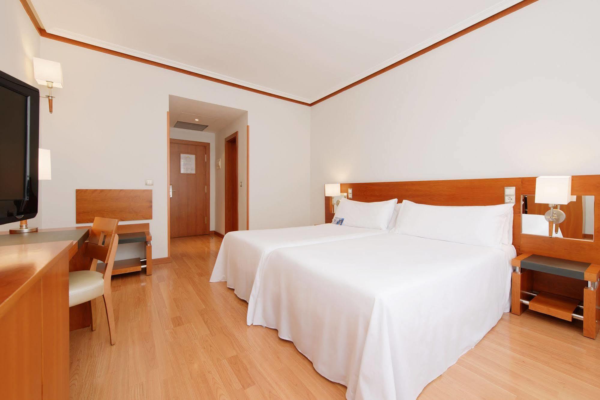 Hotel Madrid Plaza de España, Affiliated by Meliá Quarto foto